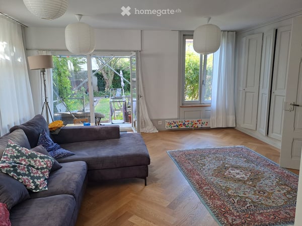 Befristet zu vermieten: möblierte 5 Zimmer Wohnung 1