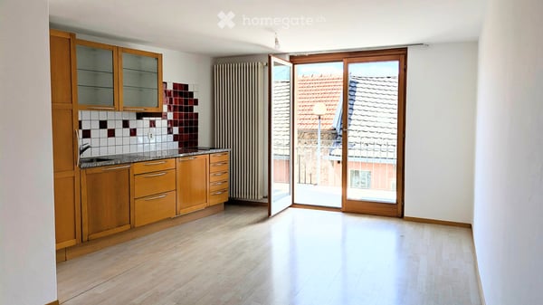 Sonnige Wohnung mit grossem Balkon für Single in Giubiasco 3