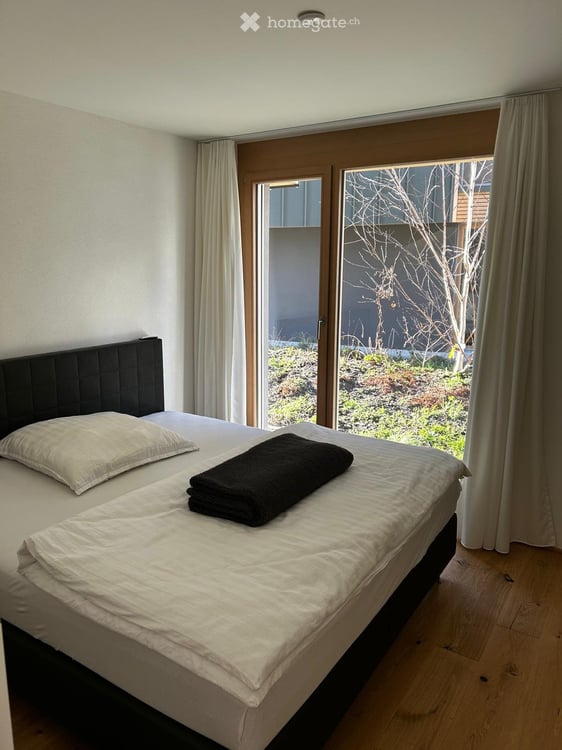 5.5-Zimmer-Erdgeschosswohnung mit traumhaftem Bergblick 5