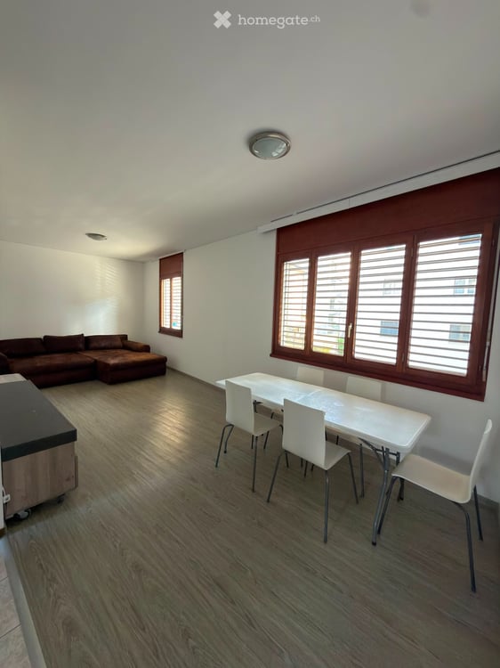 3.5 loc Vicino Universita 1