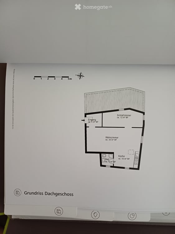 Casa con 3 appartamenti, garage,giardino. 5