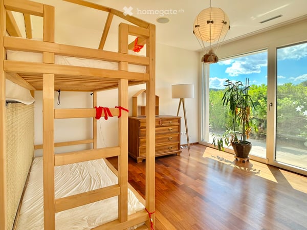 Einziehen und wohlfühlen: 170 m² Gartenwohnung in Stallikon 10
