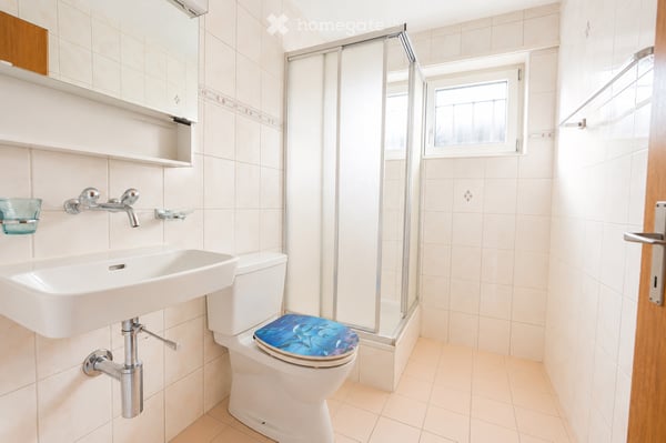 Wohnkomfort in Bösingen 6.5-Zi.-EFH mit Wintergarten 2