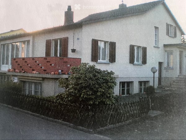 Älteres Einfamilienhaus 2