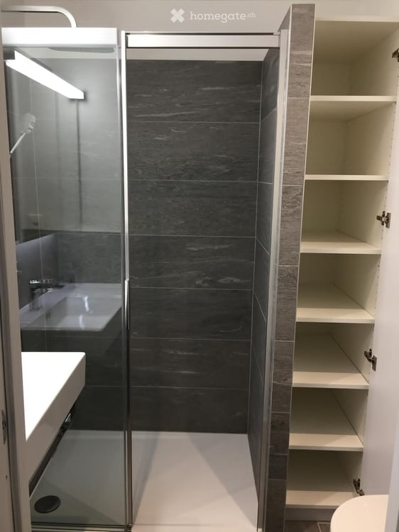 Elegante kleine Wohnung mit Gemeinschaftsgarten und Pool 3