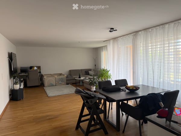 Grosszügige 3.5-Zimmer-Wohnung mit Garten ab 1.10.2026 1