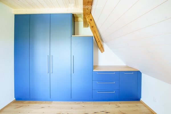 Schöne helle Dachwohnung zu vermieten 5