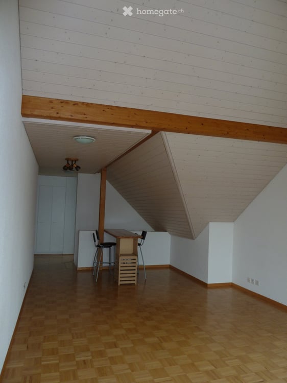 Originelle 2.5 Zi Maisonette Dachwohnung 2