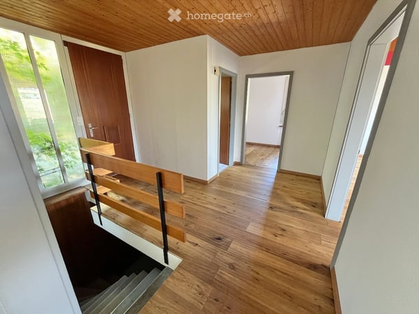 Traumhaft gelegenes Haus mit Umschwung 4