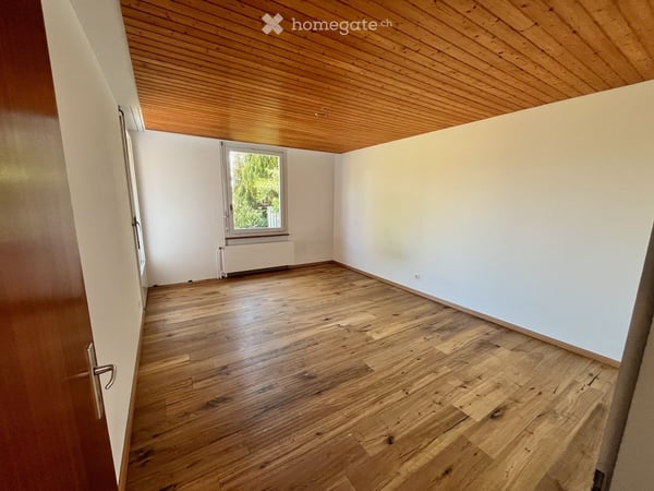 Traumhaft gelegenes Haus mit Umschwung 3
