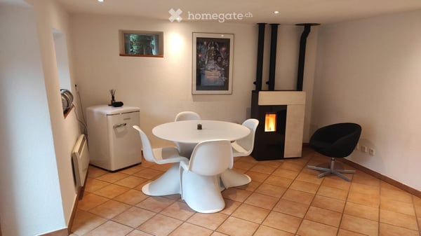 Casa di 2.5 locali con giardino e posteggio 2