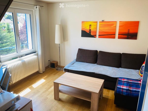 2.5 Zimmer Dachwohnung in Altbau 1