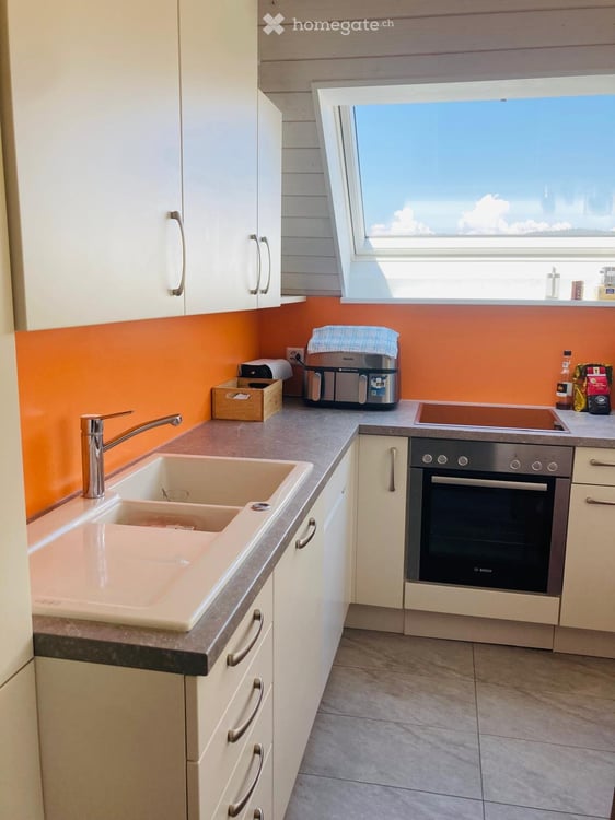 2.5 Zimmer Dachwohnung in Altbau 4