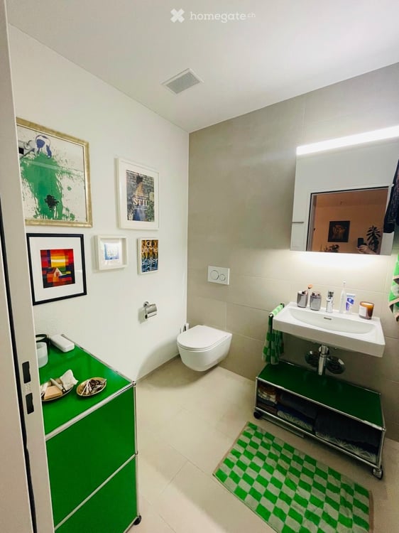 Helle. moderne 4.5. Neubau-Wohnung mit 2 Balkonen in Zürich 5