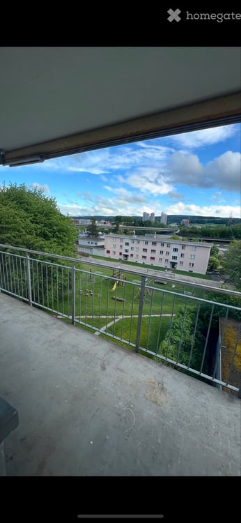 2-zimmer beim Einkaufzentrum Glatt Wallisellen ab sofort 1