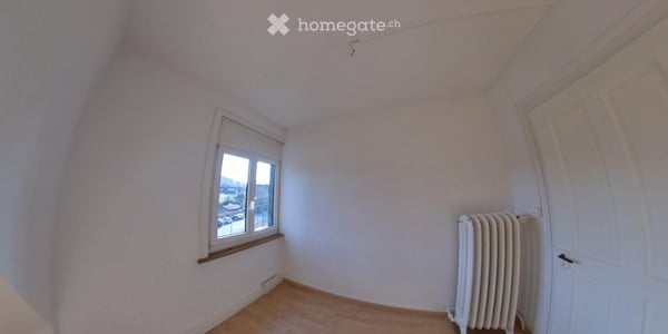 Gemütliche 3.5-Zimmer-Wohnung im Bahnhofsnähe 2