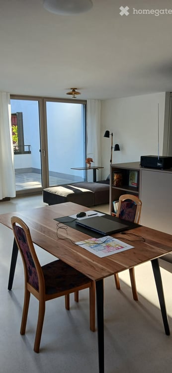 2.5 Zimmer-Wohnung im schönen Hausen am Albis 1