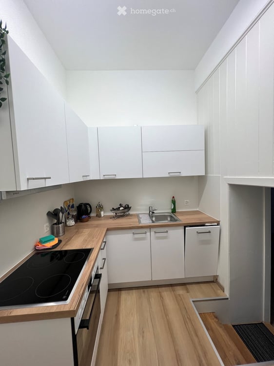 Möbelierte 2.5 Zi. Wohnung zu vermieten 5