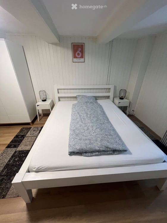 Möbelierte 2.5 Zi. Wohnung zu vermieten 1