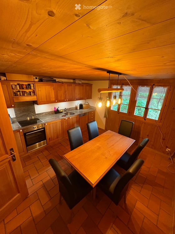 Grosszügige 4.5 Zimmer Maisonettewohnung 3