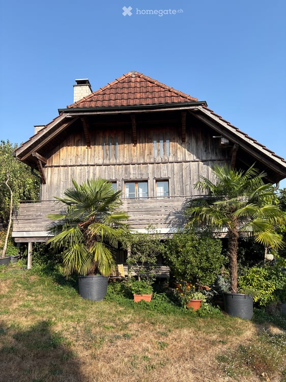 Grosszügige 4.5 Zimmer Maisonettewohnung 1