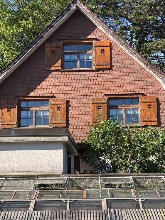 3 1/2 Zi EFH mit grossem Garten, befristet auf ca. 2 Jahre 1