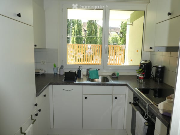 Gemütliches Zimmer in Frauen-WG in Luzern 4