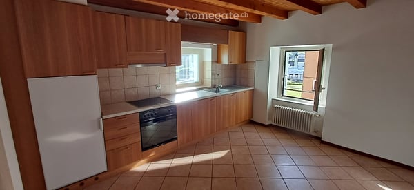 Affittasi spazioso appartamento di 3.5 locali a Rodi 1