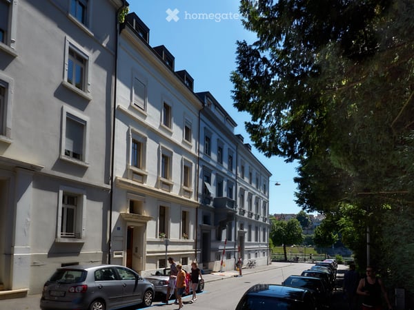 * 3,5 Zimmer-Wohnung in Rheinnähe * 1