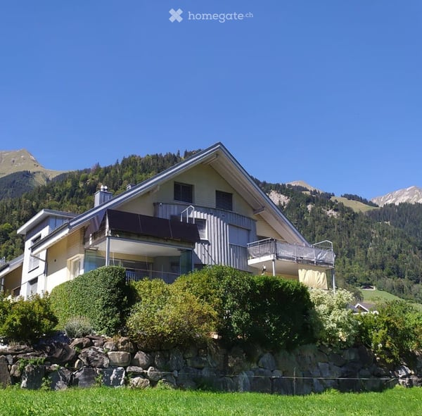 Neu renovierte 5½-Zimmer-Dachwohnung mit Galerie und Balkon 1