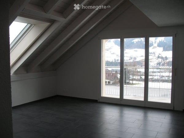 Neu renovierte 5½-Zimmer-Dachwohnung mit Galerie und Balkon 5