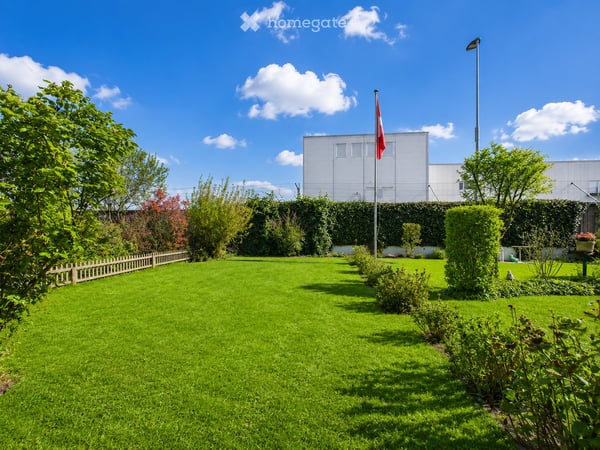 Renoviertes Reihenhaus mit Garten & Charme 2