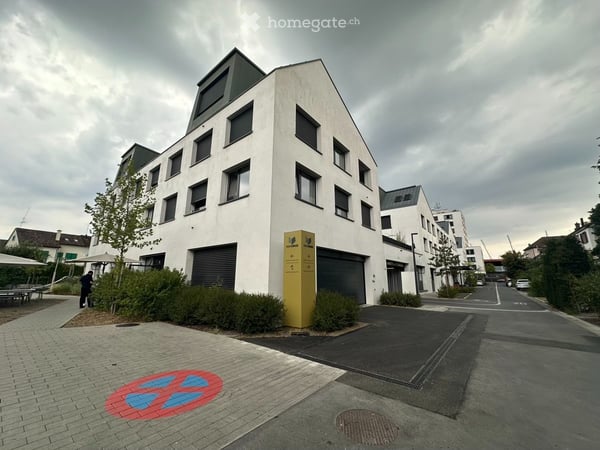 Befristet, möbliert: Moderne Maisonette mit Dachgarten 12