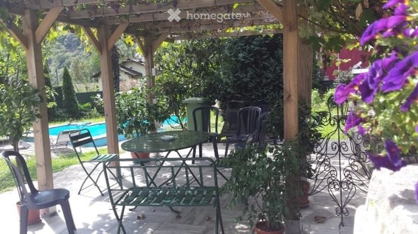 Villa con giardino e piscina 2