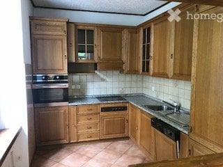 Appartamento indipendente in villa novecentesca, Faido 2