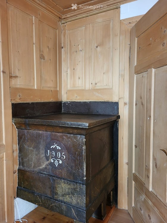 Helle 4.5-Zimmer-Wohnung im Zentrum von Trun 4