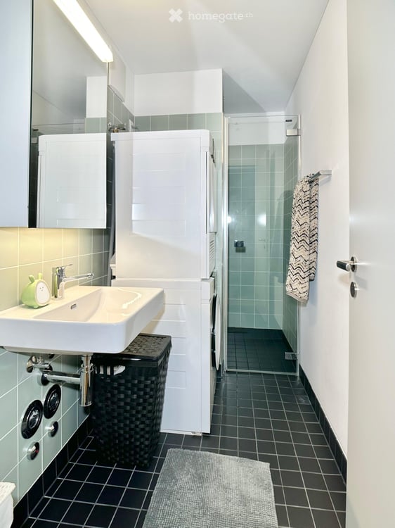 Befristet, möbliert: Moderne 4.5-Zimmer-Wohnung mit Seesicht 11