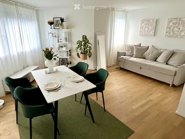 Möbelierte Wohnung mit Balkon und top Ausstattung Zentral 1
