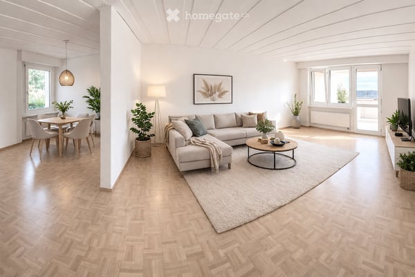 Grosszügige, sanierte 3.5-Zi Wohnung mit See- und Bergsicht 2
