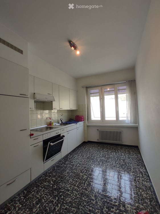 Appartamento comodo di 2,5 locali nel centro di Mendrisio 2