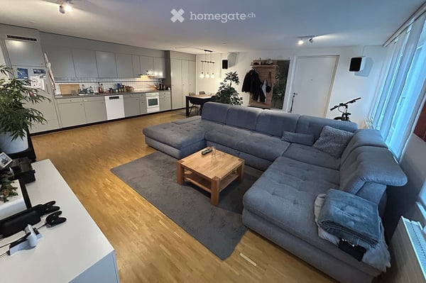 Nachmieter gesucht: Studiowohnung mit ca. 60 m² Wohnfläche 2