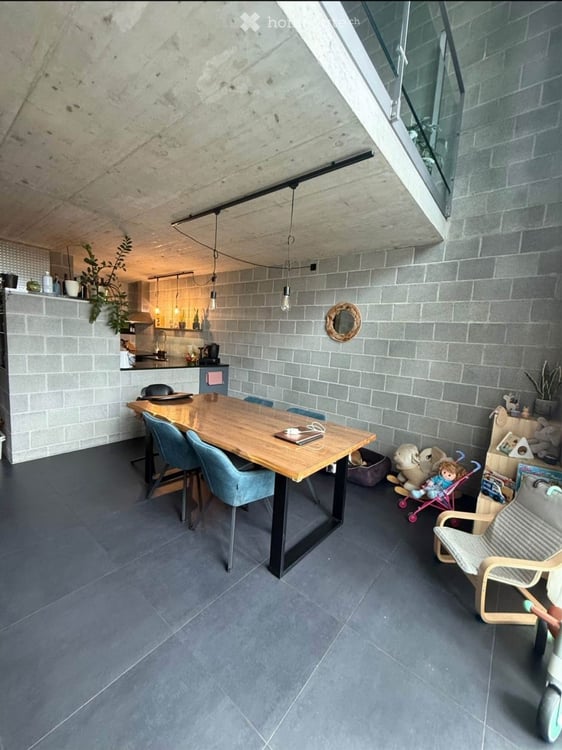 5.5 LOCALI CON GIARDINO PRIVATO E TERRAZZO  CAMORINO 2