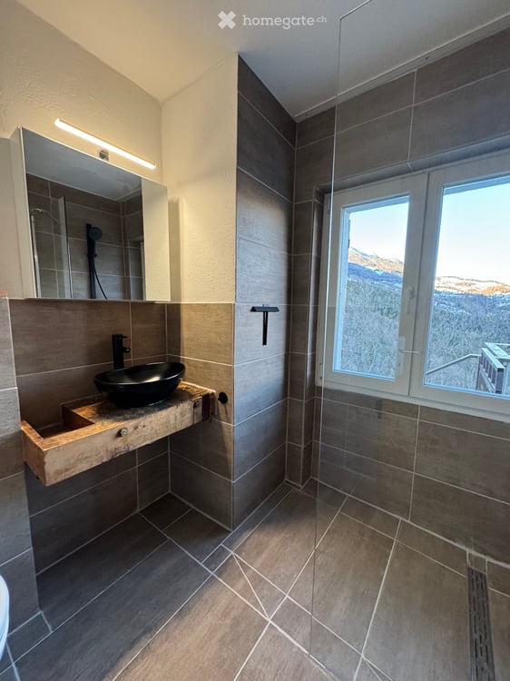 Sehr schöne 3.5 Zimmer Wohnung an Top Lage 3