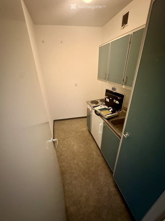 Rent a 2 ½ rooms apartment in Basel 2