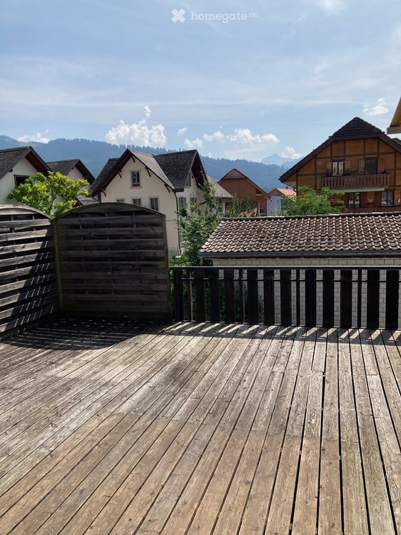 Geräumige 4.5 Zimmer Wohnung im Dorfzentrum von Plaffeien 3