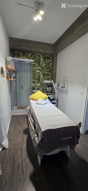 CABINA PROFESSIONALE IN SUBAFFITTO  PARADISO (TI) 1