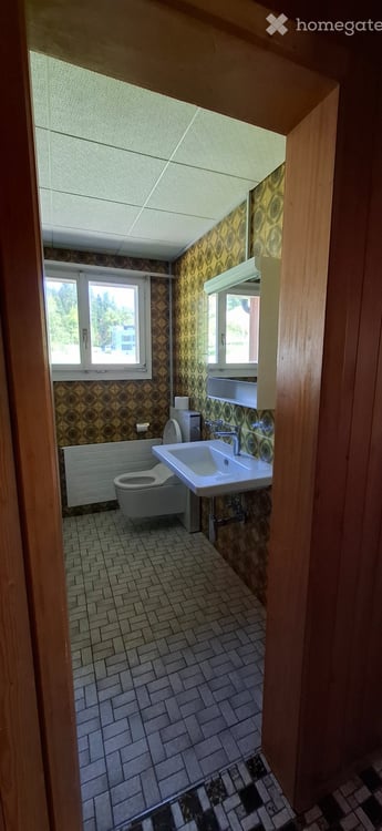 4-Zi.-Wohnung mit Balkon und gedecktem Sitzplatz in Heimberg 4