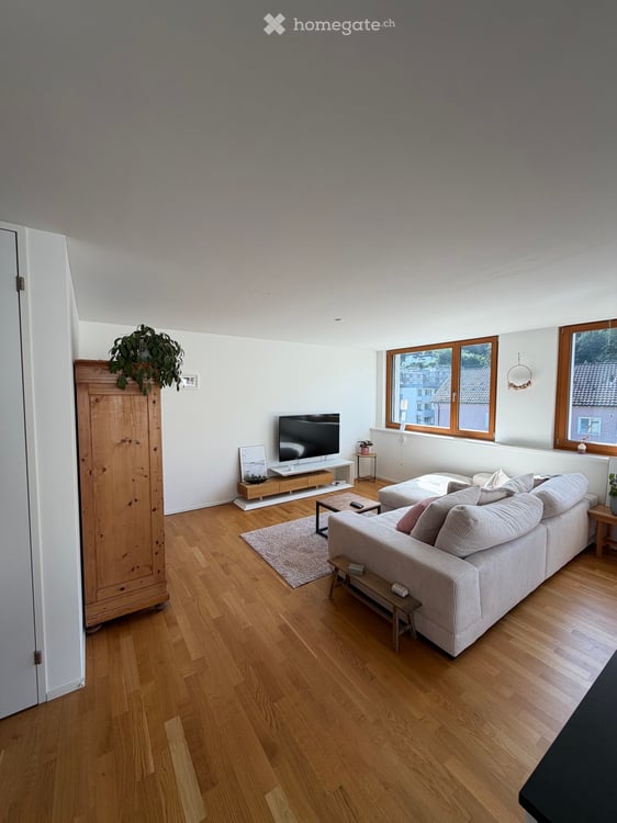 Nachmieter per 1. Dezember 2026 gesucht - 3.5-Zimmer Wohnung 2