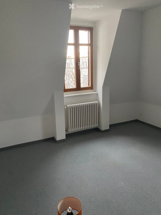 Charmante Dachwohnung im Seefeld 2