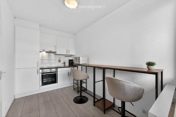 Möbliertes 2.5-Zi. Ap. 4 Pers. (14 m²) mit Balkon Basel 4